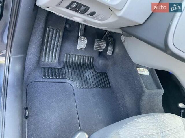 Сірий Рено Сценік, об'ємом двигуна 0 л та пробігом 204 тис. км за 5299 $, фото 68 на Automoto.ua