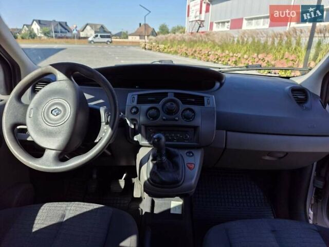 Сірий Рено Сценік, об'ємом двигуна 1.6 л та пробігом 225 тис. км за 4800 $, фото 18 на Automoto.ua