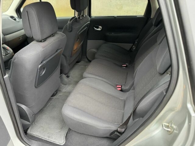 Сірий Рено Сценік, об'ємом двигуна 1.6 л та пробігом 188 тис. км за 5000 $, фото 7 на Automoto.ua