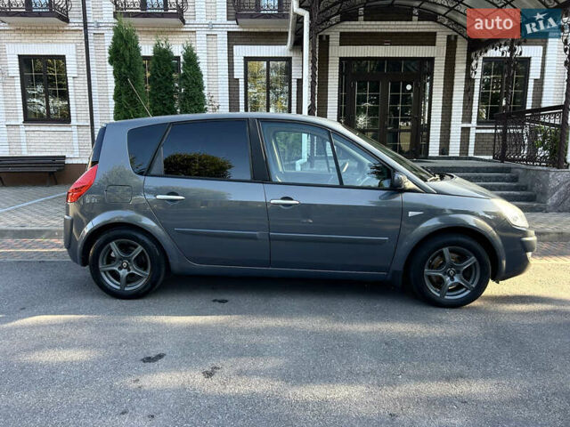 Рено Сценик 2007 в Виннице на Automoto.ua Серый Рено Сценик, объемом двигателя 2 л и пробегом 176 тыс. км за 6399 $, фото 7 на Automoto.ua