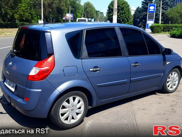 Серый Рено Сценик, объемом двигателя 2 л и пробегом 239 тыс. км за 6500 $, фото 1 на Automoto.ua