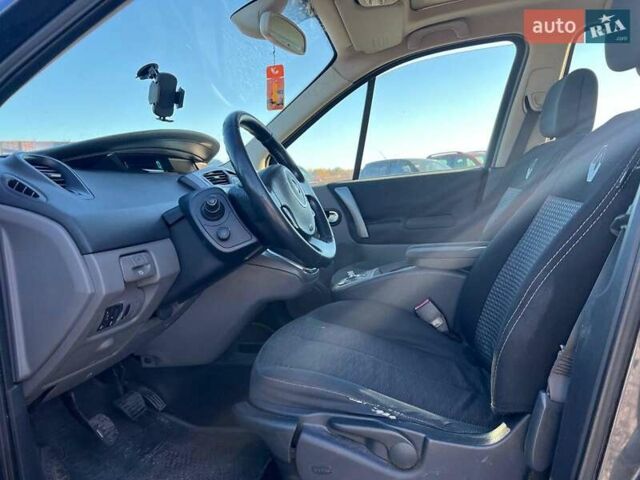 Серый Рено Сценик, объемом двигателя 2 л и пробегом 286 тыс. км за 5790 $, фото 18 на Automoto.ua