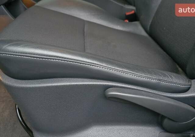 Серый Рено Сценик, объемом двигателя 1.6 л и пробегом 130 тыс. км за 6799 $, фото 14 на Automoto.ua