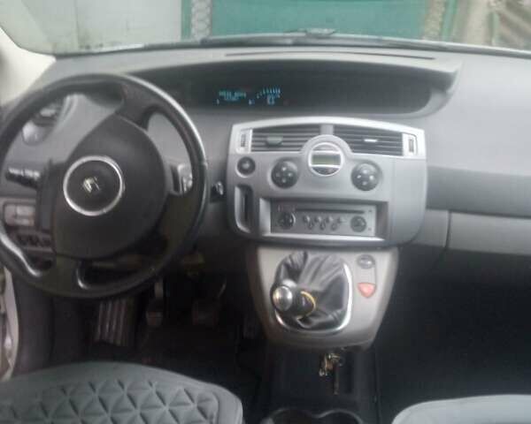 Сірий Рено Сценік, об'ємом двигуна 2 л та пробігом 270 тис. км за 4800 $, фото 5 на Automoto.ua