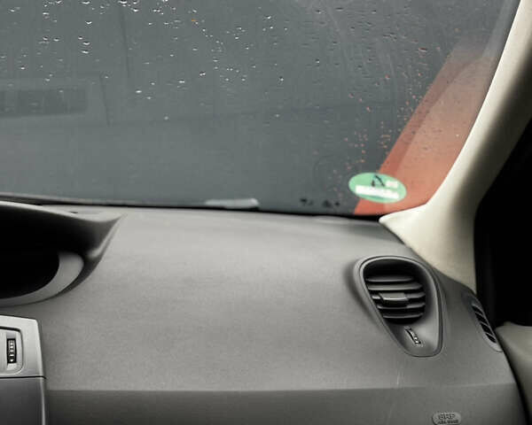 Серый Рено Сценик, объемом двигателя 1.6 л и пробегом 203 тыс. км за 5300 $, фото 28 на Automoto.ua