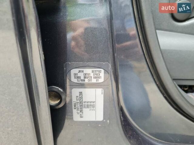 Серый Рено Сценик, объемом двигателя 1.9 л и пробегом 260 тыс. км за 4700 $, фото 19 на Automoto.ua