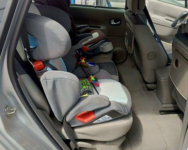 Серый Рено Сценик, объемом двигателя 1.46 л и пробегом 220 тыс. км за 4900 $, фото 12 на Automoto.ua