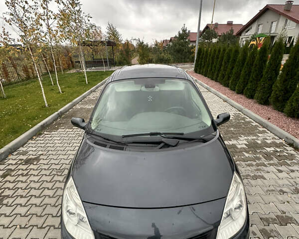 Серый Рено Сценик, объемом двигателя 1.9 л и пробегом 215 тыс. км за 5450 $, фото 7 на Automoto.ua