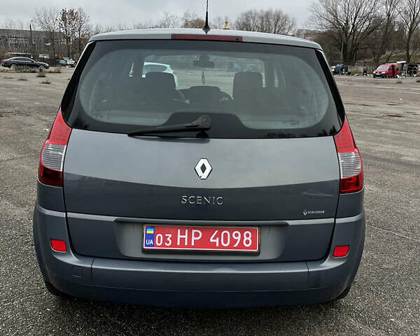 Серый Рено Сценик, объемом двигателя 1.6 л и пробегом 218 тыс. км за 5950 $, фото 8 на Automoto.ua