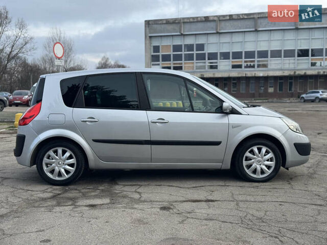 Сірий Рено Сценік, об'ємом двигуна 1.99 л та пробігом 185 тис. км за 4999 $, фото 4 на Automoto.ua