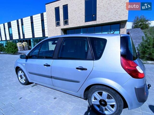 Серый Рено Сценик, объемом двигателя 1.6 л и пробегом 140 тыс. км за 6000 $, фото 6 на Automoto.ua