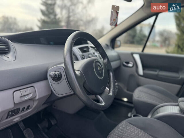 Сірий Рено Сценік, об'ємом двигуна 1.99 л та пробігом 185 тис. км за 4999 $, фото 25 на Automoto.ua
