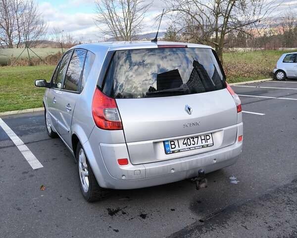 Сірий Рено Сценік, об'ємом двигуна 2 л та пробігом 210 тис. км за 6950 $, фото 1 на Automoto.ua