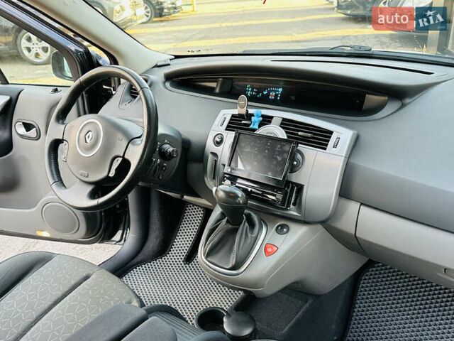 Сірий Рено Сценік, об'ємом двигуна 1.6 л та пробігом 155 тис. км за 6399 $, фото 31 на Automoto.ua