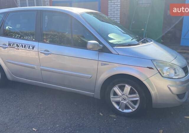 Рено Сценик 2007 в Гайсине на Automoto.ua Серый Рено Сценик, объемом двигателя 2 л и пробегом 190 тыс. км за 5500 $, фото 3 на Automoto.ua