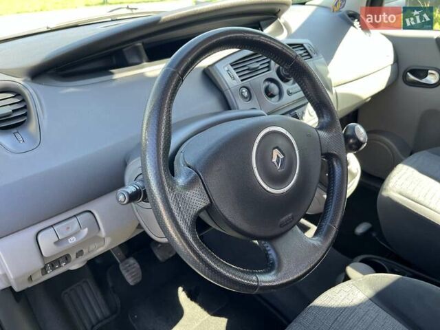 Сірий Рено Сценік, об'ємом двигуна 0 л та пробігом 204 тис. км за 5299 $, фото 65 на Automoto.ua