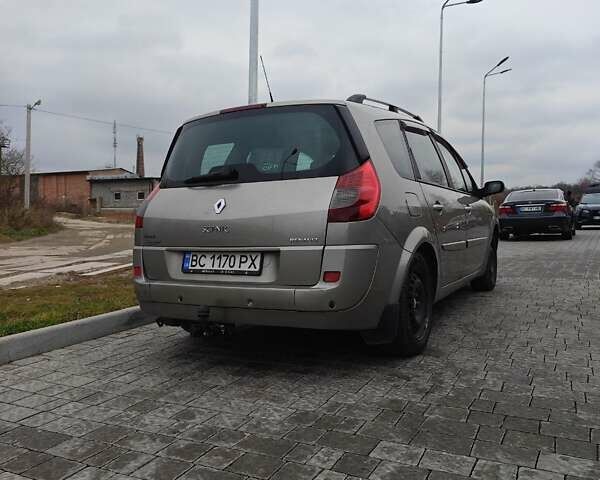 Серый Рено Сценик, объемом двигателя 1.5 л и пробегом 289 тыс. км за 4600 $, фото 1 на Automoto.ua
