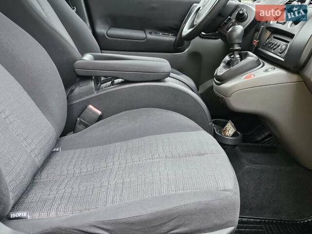 Серый Рено Сценик, объемом двигателя 1.6 л и пробегом 257 тыс. км за 4500 $, фото 62 на Automoto.ua