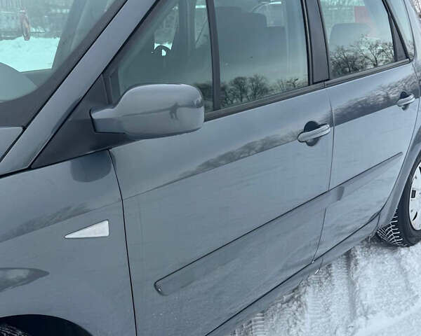 Серый Рено Сценик, объемом двигателя 1.6 л и пробегом 219 тыс. км за 5950 $, фото 5 на Automoto.ua