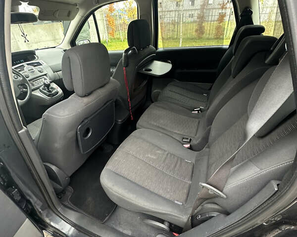 Серый Рено Сценик, объемом двигателя 1.9 л и пробегом 215 тыс. км за 5450 $, фото 16 на Automoto.ua