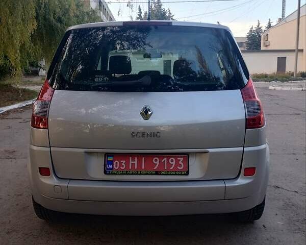 Серый Рено Сценик, объемом двигателя 1.6 л и пробегом 150 тыс. км за 6100 $, фото 8 на Automoto.ua