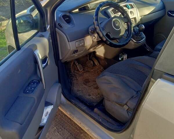 Сірий Рено Сценік, об'ємом двигуна 1.46 л та пробігом 230 тис. км за 5600 $, фото 3 на Automoto.ua