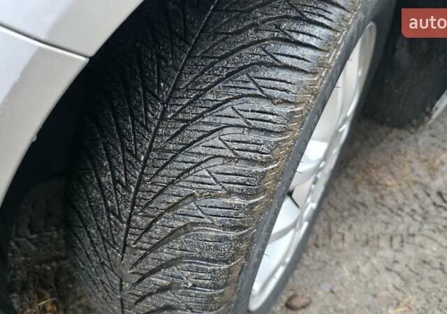 Серый Рено Сценик, объемом двигателя 1.6 л и пробегом 212 тыс. км за 6300 $, фото 6 на Automoto.ua