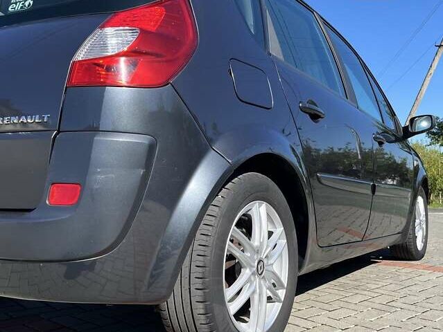 Сірий Рено Сценік, об'ємом двигуна 0 л та пробігом 204 тис. км за 5299 $, фото 45 на Automoto.ua