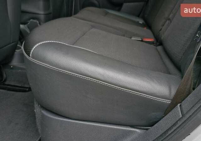 Серый Рено Сценик, объемом двигателя 1.6 л и пробегом 130 тыс. км за 6799 $, фото 34 на Automoto.ua