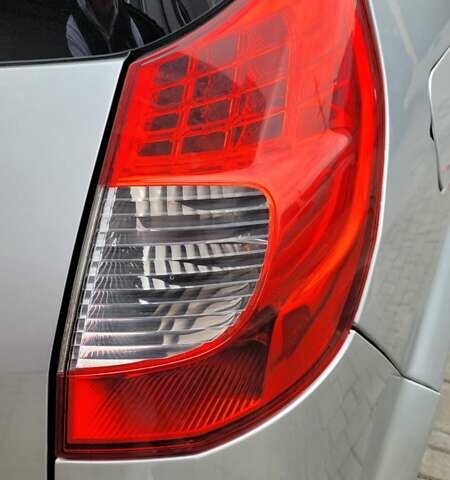 Серый Рено Сценик, объемом двигателя 1.6 л и пробегом 143 тыс. км за 5500 $, фото 14 на Automoto.ua