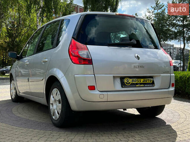 Серый Рено Сценик, объемом двигателя 1.6 л и пробегом 228 тыс. км за 5300 $, фото 4 на Automoto.ua