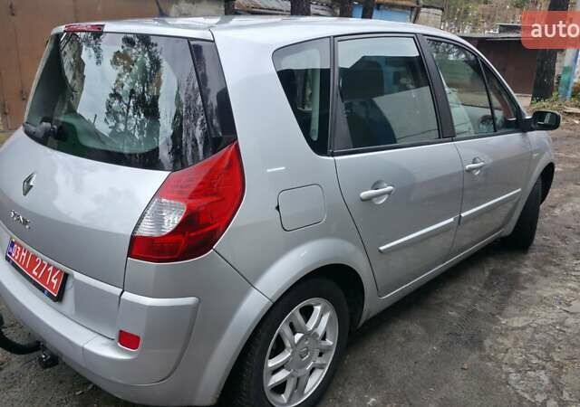 Серый Рено Сценик, объемом двигателя 1.6 л и пробегом 212 тыс. км за 6300 $, фото 12 на Automoto.ua