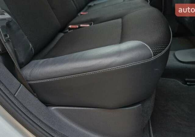 Серый Рено Сценик, объемом двигателя 1.6 л и пробегом 130 тыс. км за 6799 $, фото 40 на Automoto.ua