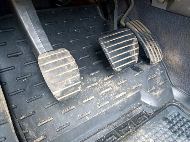 Сірий Рено Сценік, об'ємом двигуна 1.6 л та пробігом 199 тис. км за 6500 $, фото 8 на Automoto.ua