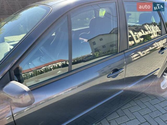 Сірий Рено Сценік, об'ємом двигуна 0 л та пробігом 204 тис. км за 5299 $, фото 34 на Automoto.ua