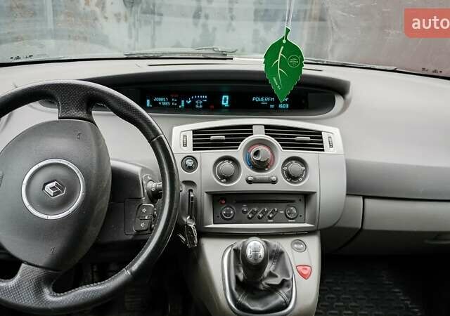 Рено Сценик 2007 в Харькове на Automoto.ua Серый Рено Сценик, объемом двигателя 1.6 л и пробегом 209 тыс. км за 4500 $, фото 2 на Automoto.ua