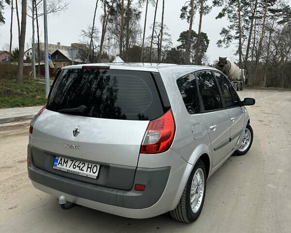 Серый Рено Сценик, объемом двигателя 1.5 л и пробегом 313 тыс. км за 5500 $, фото 5 на Automoto.ua