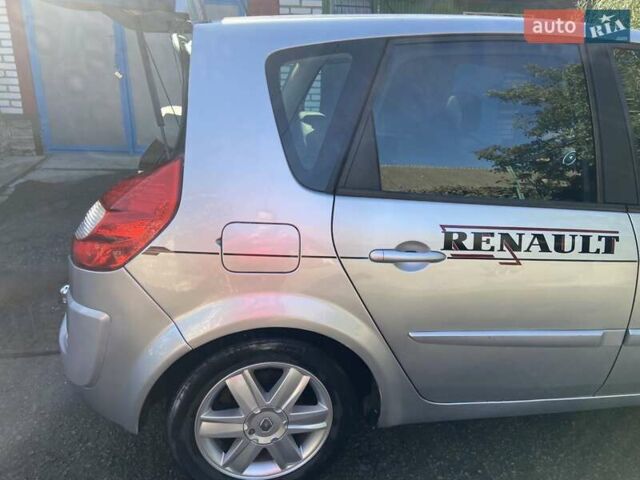 Рено Сценик 2007 в Гайсине на Automoto.ua Серый Рено Сценик, объемом двигателя 2 л и пробегом 190 тыс. км за 5500 $, фото 6 на Automoto.ua