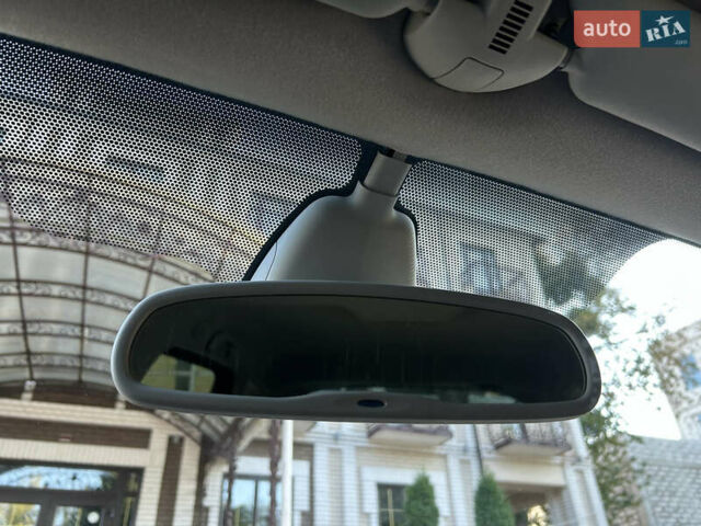 Серый Рено Сценик, объемом двигателя 2 л и пробегом 176 тыс. км за 6399 $, фото 68 на Automoto.ua