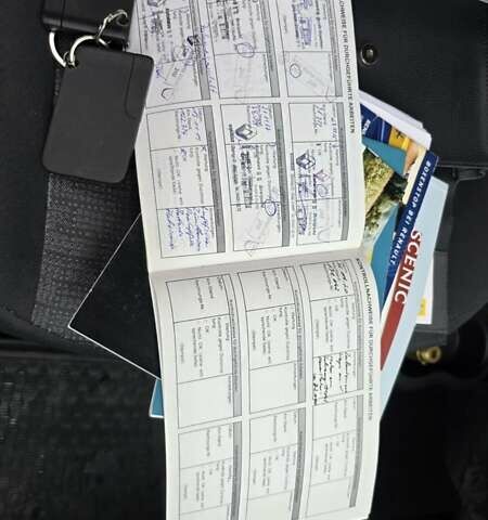 Серый Рено Сценик, объемом двигателя 1.6 л и пробегом 212 тыс. км за 6300 $, фото 29 на Automoto.ua