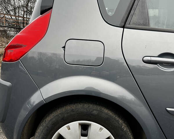 Серый Рено Сценик, объемом двигателя 1.6 л и пробегом 218 тыс. км за 5950 $, фото 25 на Automoto.ua