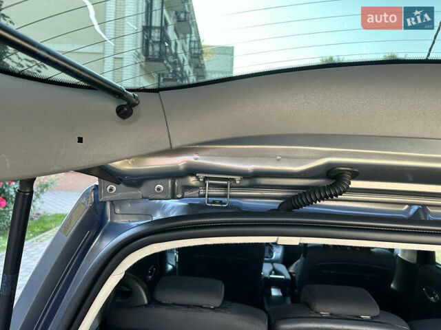 Рено Сценик 2007 в Виннице на Automoto.ua Серый Рено Сценик, объемом двигателя 2 л и пробегом 176 тыс. км за 6399 $, фото 79 на Automoto.ua