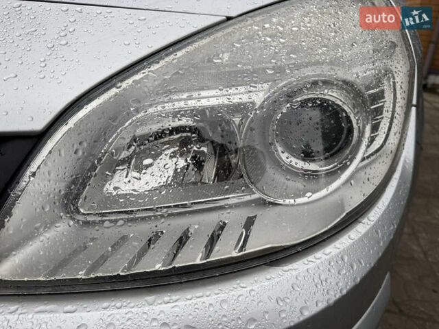 Серый Рено Сценик, объемом двигателя 1.6 л и пробегом 187 тыс. км за 5499 $, фото 19 на Automoto.ua