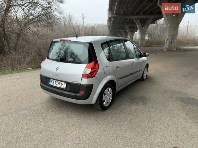 Серый Рено Сценик, объемом двигателя 1.6 л и пробегом 188 тыс. км за 4999 $, фото 4 на Automoto.ua