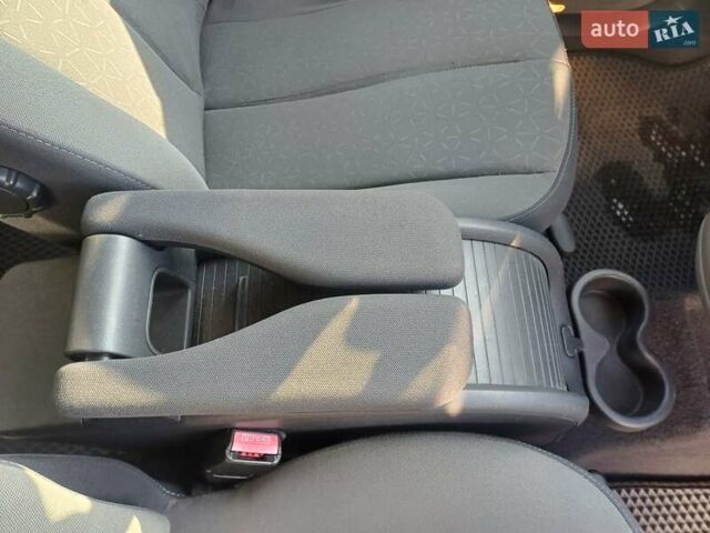 Сірий Рено Сценік, об'ємом двигуна 1.6 л та пробігом 250 тис. км за 5800 $, фото 13 на Automoto.ua