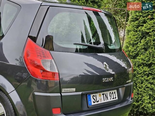 Серый Рено Сценик, объемом двигателя 1.6 л и пробегом 257 тыс. км за 4500 $, фото 28 на Automoto.ua