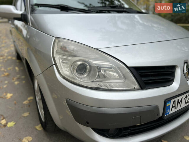 Рено Сценік 2007 у Житомирі на Automoto.ua Сірий Рено Сценік, об'ємом двигуна 1.9 л та пробігом 192 тис. км за 5200 $, фото 7 на Automoto.ua