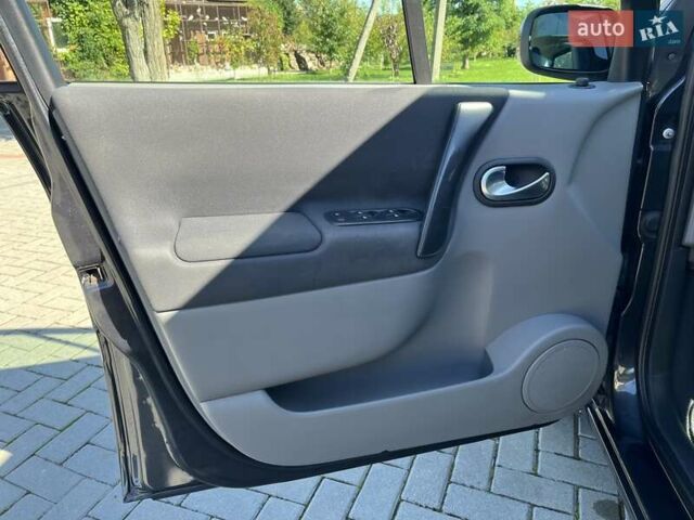 Сірий Рено Сценік, об'ємом двигуна 0 л та пробігом 204 тис. км за 5299 $, фото 74 на Automoto.ua