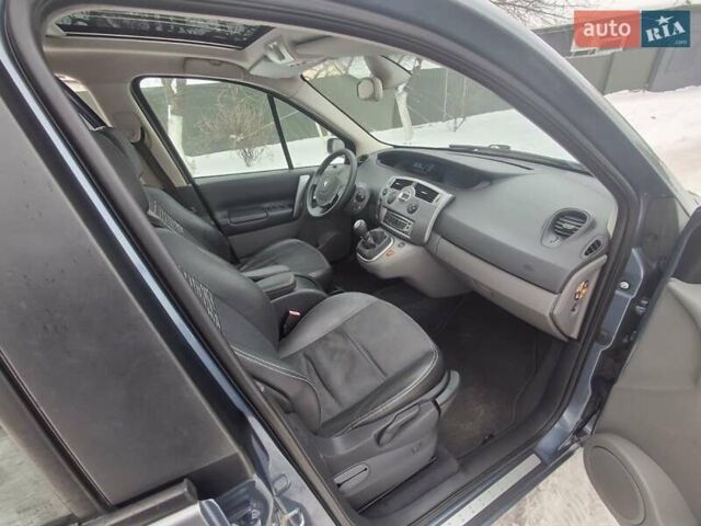 Сірий Рено Сценік, об'ємом двигуна 1.62 л та пробігом 212 тис. км за 5350 $, фото 16 на Automoto.ua