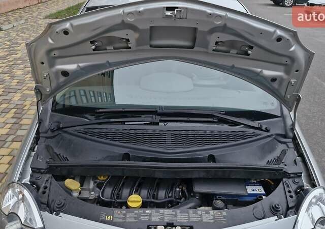 Серый Рено Сценик, объемом двигателя 1.6 л и пробегом 130 тыс. км за 6799 $, фото 42 на Automoto.ua